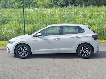 Used Volkswagen Polo 2024 for sale - 79092210: Photo