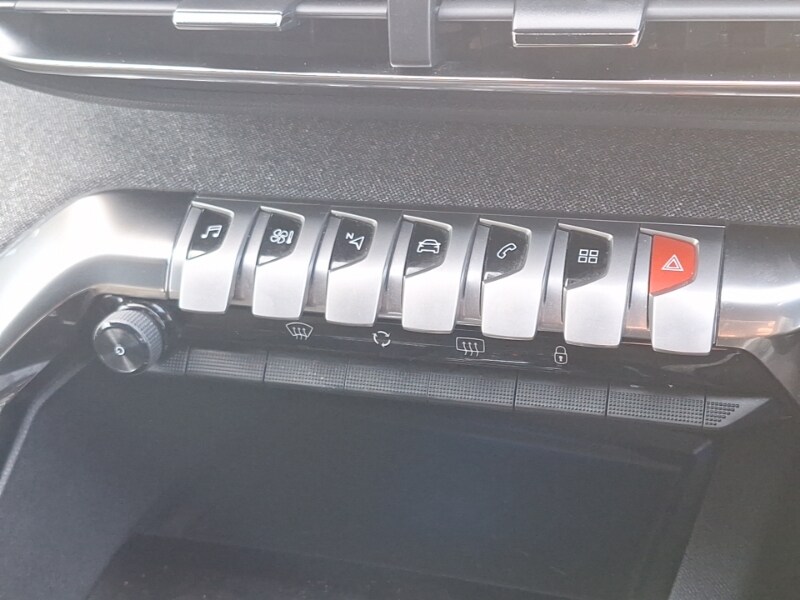 Used Peugeot 3008 2020 for sale - 76556326: Photo 14