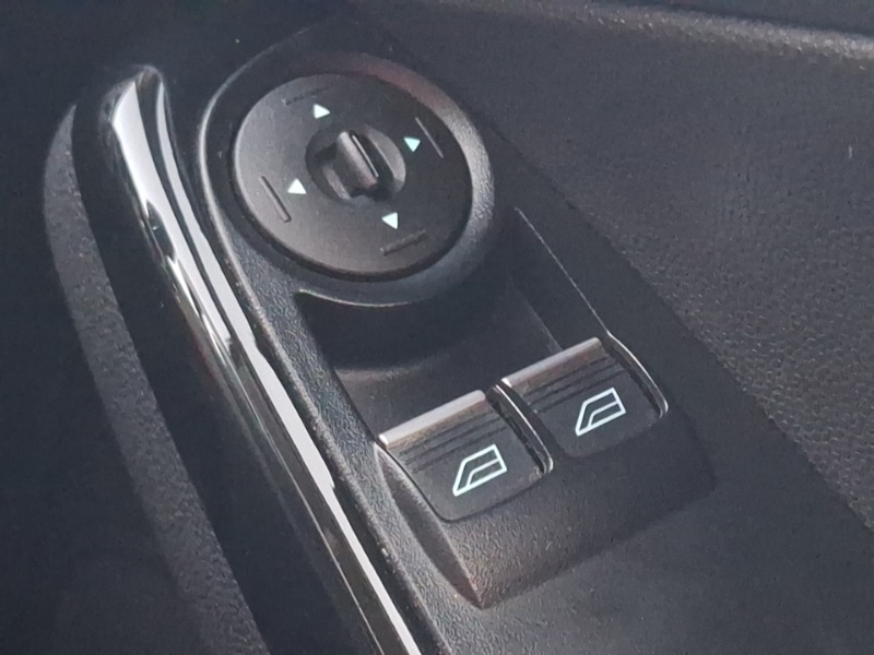 Used Ford Fiesta 2016 for sale - 76408081: Photo 15