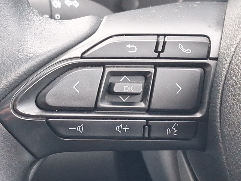 Used Mazda Mazda2 HYBRID 2024 for sale - 77304220: Photo 18