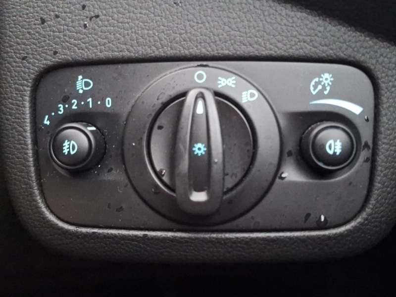 Used Ford Grand C-Max 2018 for sale - 77338076: Photo 15