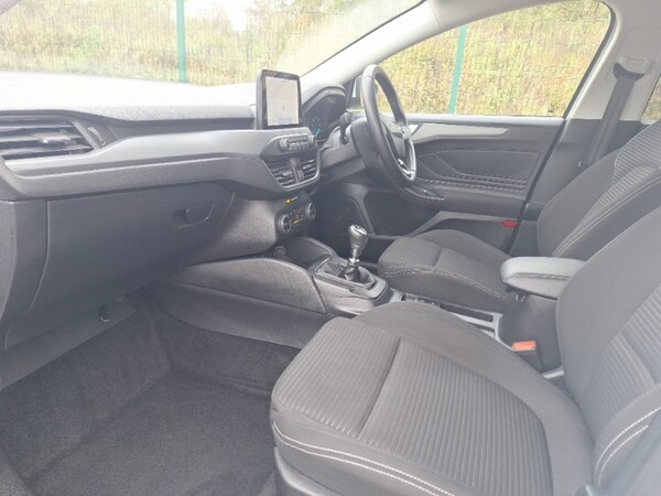 Used Ford Focus 2023 for sale - 76301564: Photo 5