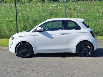 Used Fiat 500 2023 for sale - 79420656: Photo
