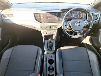 Used Volkswagen Polo 2019 for sale - 76450810: Photo