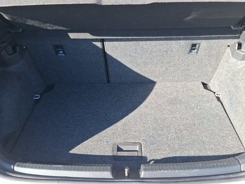 Used Volkswagen Polo 2019 for sale - 76450810: Photo 8