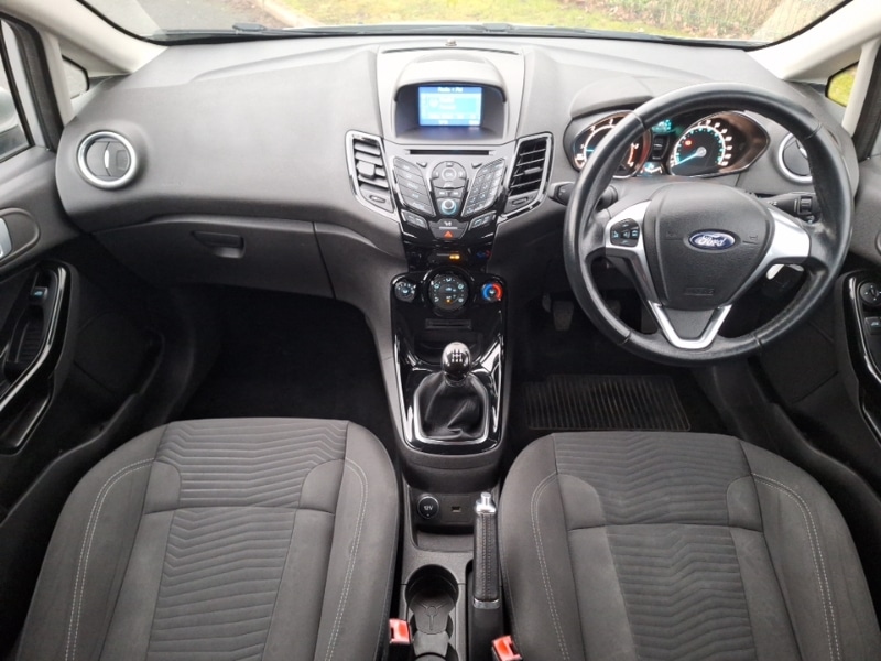 Used Ford Fiesta 2017 for sale - 77379836: Photo 2