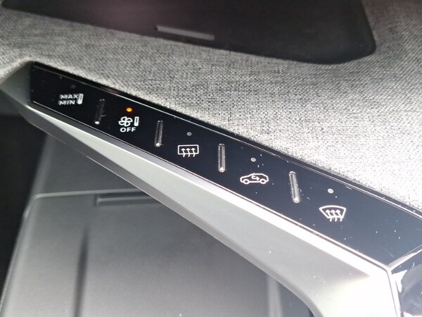 Used Peugeot 3008 2024 for sale - 76144975: Photo 15