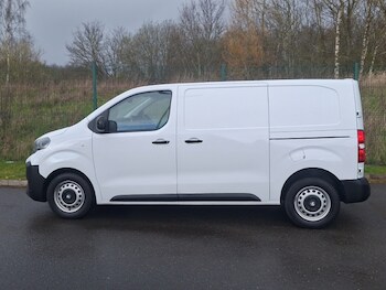 Used Vauxhall Vivaro 2024 for sale - 78202752: Photo