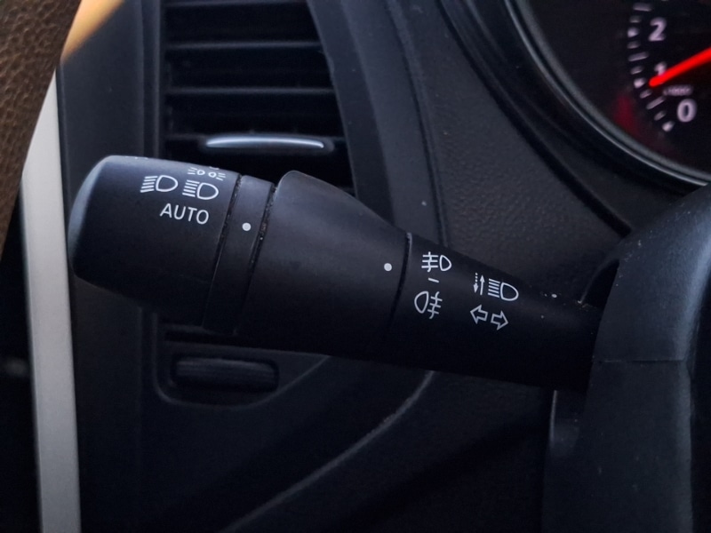 Used Renault Captur 2018 for sale - 76897774: Photo 15