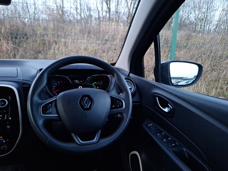 Used Renault Captur 2018 for sale - 76897774: Photo 7