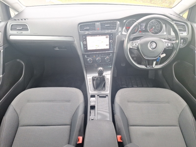 Used Volkswagen Golf 2019 for sale - 76213358: Photo 2