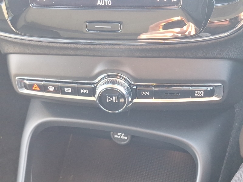 Used Volvo XC40 2020 for sale - 77173852: Photo 13