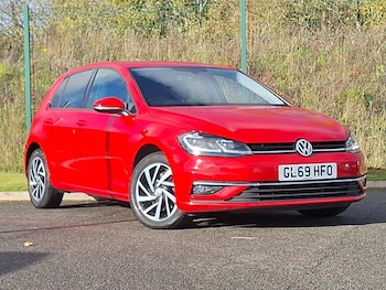 Used Volkswagen Golf 2019 for sale - 76663931: Photo