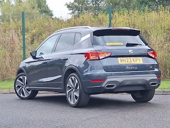 Used SEAT Arona 2023 for sale - 79642317: Photo