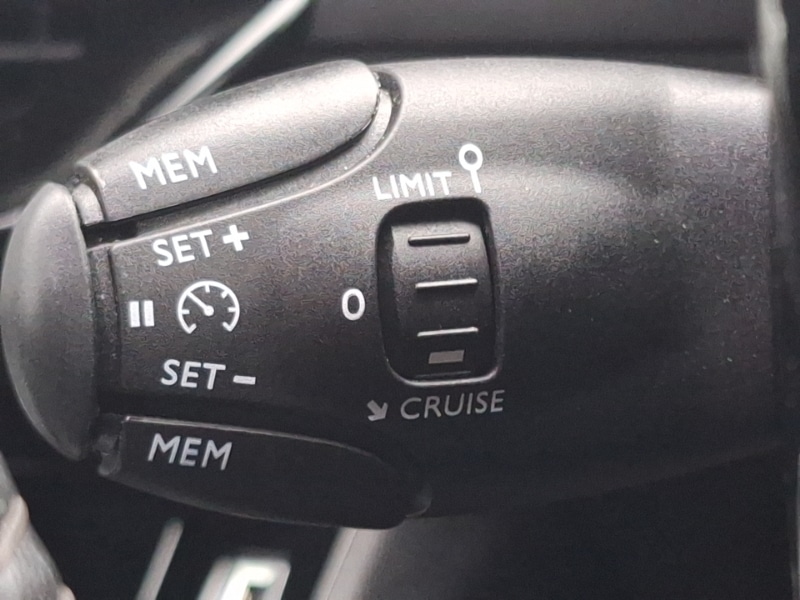 Used Peugeot 2008 2023 for sale - 77433837: Photo 16