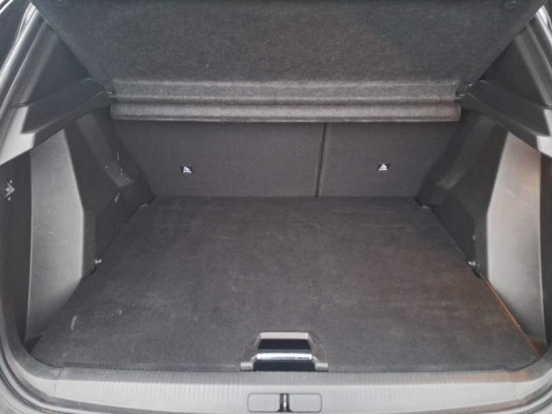 Used Peugeot 2008 2023 for sale - 77433837: Photo 8