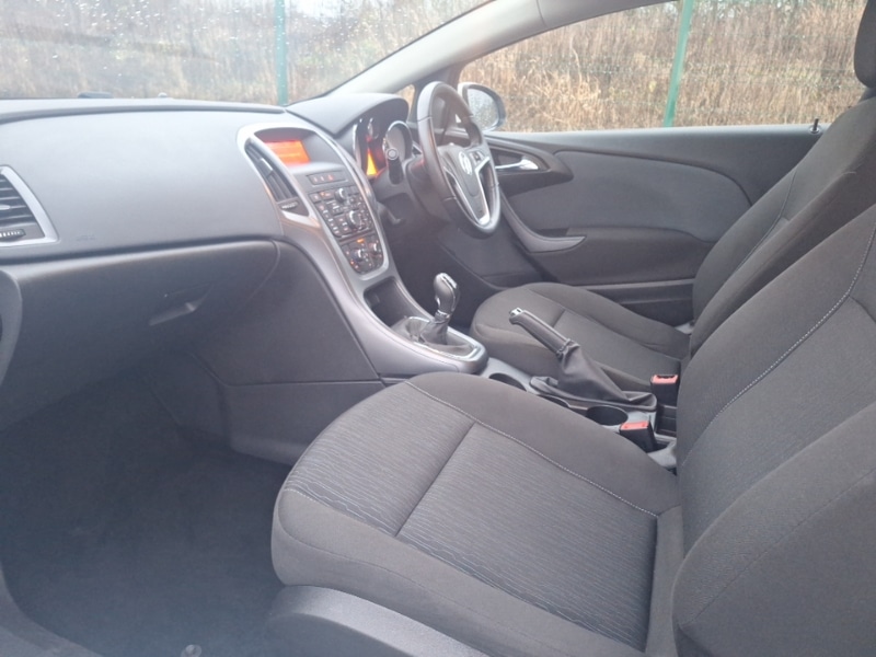 Used Vauxhall Astra GTC 2015 for sale - 77424359: Photo 5