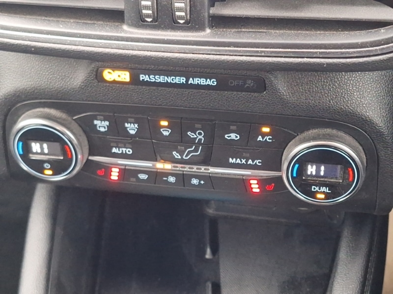 Used Ford Focus 2020 for sale - 76369600: Photo 13