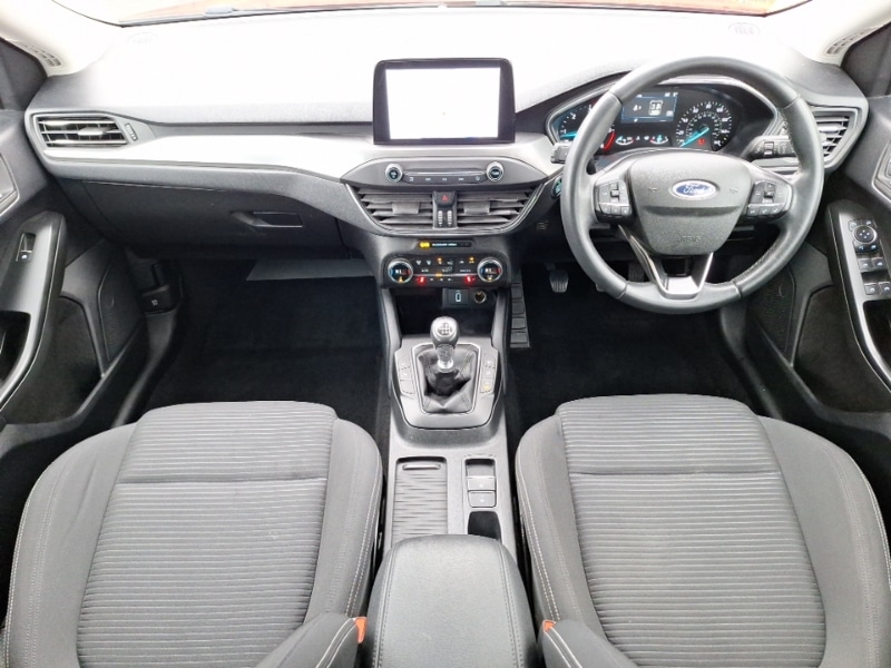Used Ford Focus 2020 for sale - 76369600: Photo 2