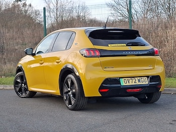 Used Peugeot 208 2022 for sale - 77630378: Photo