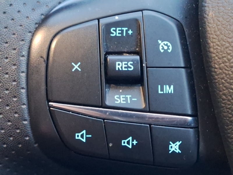 Used Ford Kuga 2022 for sale - 76834505: Photo 18