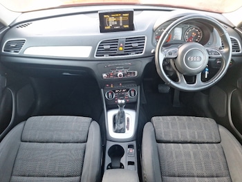 Used Audi Q3 2018 for sale - 77371210: Photo