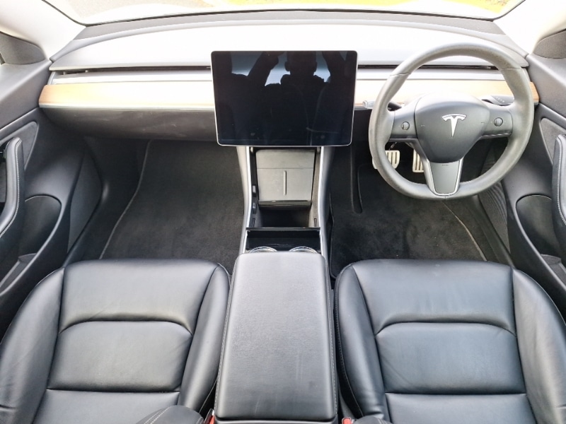 Used Tesla Model 3 2020 for sale - 76628918: Photo 2