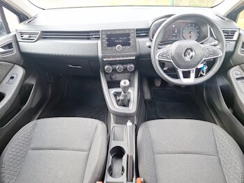 Used Renault Clio 2021 for sale - 79347903: Photo