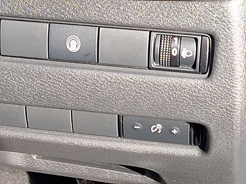 Used Nissan X-Trail 2023 for sale - 78169844: Photo 13