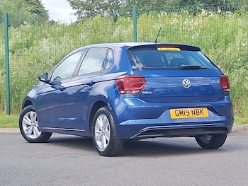 Used Volkswagen Polo 2019 for sale - 79087087: Photo