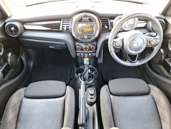 Used MINI Cooper 2017 for sale - 76116646: Photo
