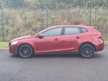 Used Volvo V40 2018 for sale - 76135005: Photo 4
