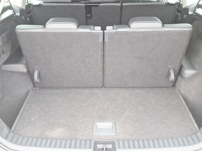 Used Volkswagen Touran 2025 for sale - 77751612: Photo 8