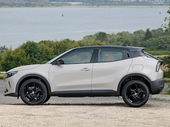 Used Alfa Romeo Junior 2025 for sale - 77201780: Photo