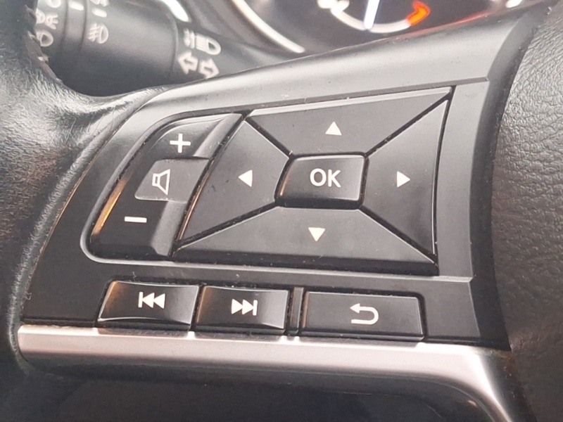 Used Nissan Qashqai 2017 for sale - 76708178: Photo 18