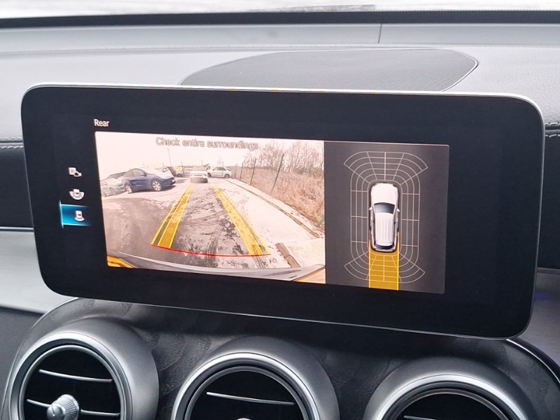 Used Mercedes-Benz GLC 2022 for sale - 77183452: Photo 11