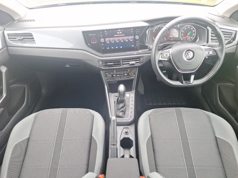 Used Volkswagen Polo 2018 for sale - 76540456: Photo 2