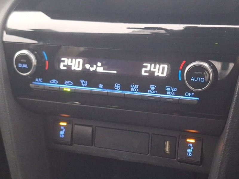 Used Toyota Yaris Cross 2022 for sale - 76492953: Photo 13