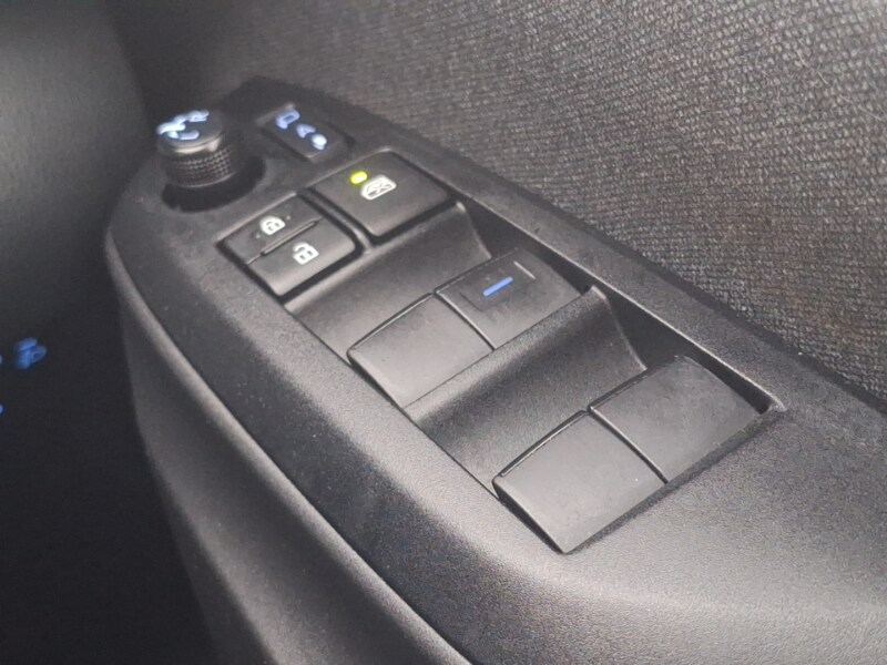 Used Toyota Yaris Cross 2022 for sale - 76492953: Photo 17