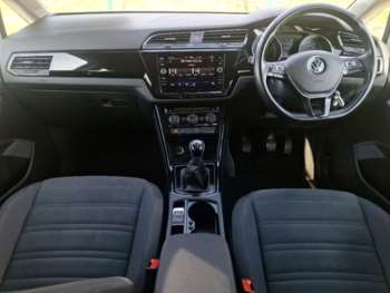 Used Volkswagen Touran 2022 for sale - 74787199: Photo