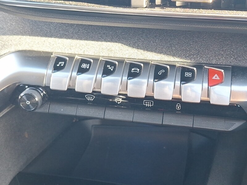 Used Peugeot 3008 2019 for sale - 77544100: Photo 13