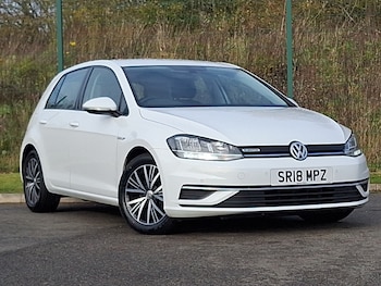Used Volkswagen Golf 2018 for sale - 76418766: Photo