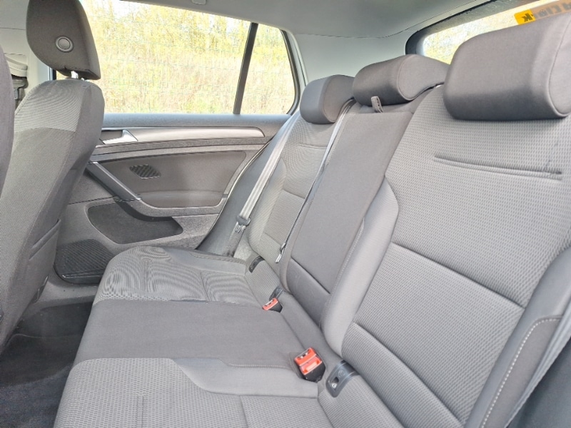 Used Volkswagen Golf 2018 for sale - 76418766: Photo 6