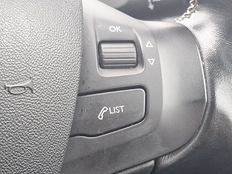 Used Peugeot 2008 2017 for sale - 76556310: Photo 19