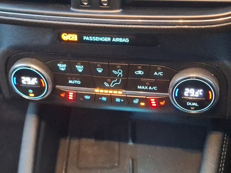 Used Ford Focus 2021 for sale - 76548800: Photo 12