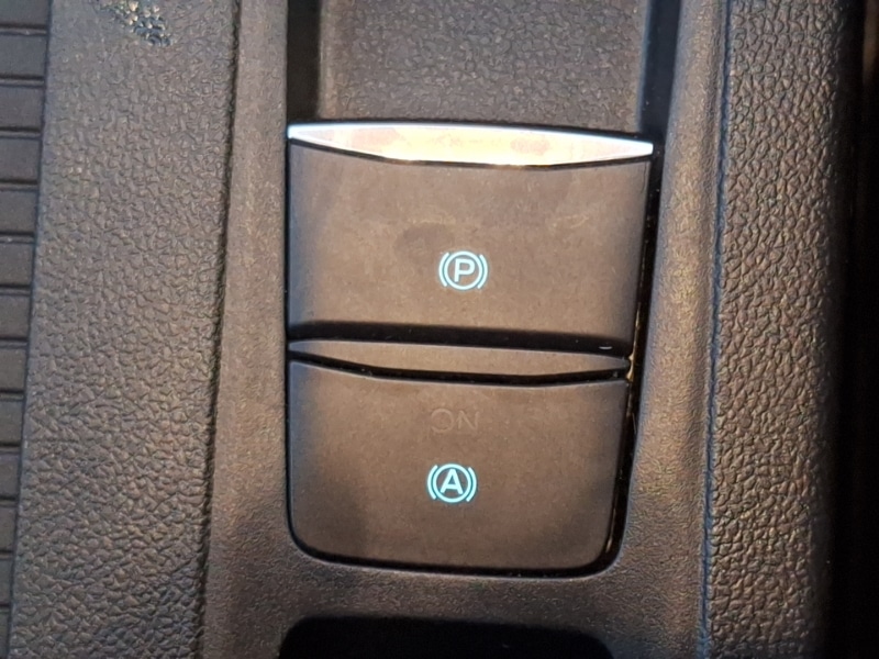 Used Ford Focus 2021 for sale - 76548800: Photo 16