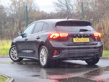 Used Ford Focus 2021 for sale - 76548800: Photo