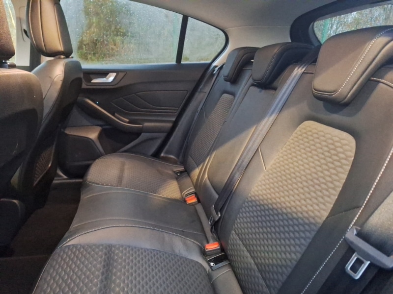 Used Ford Focus 2021 for sale - 76548800: Photo 6