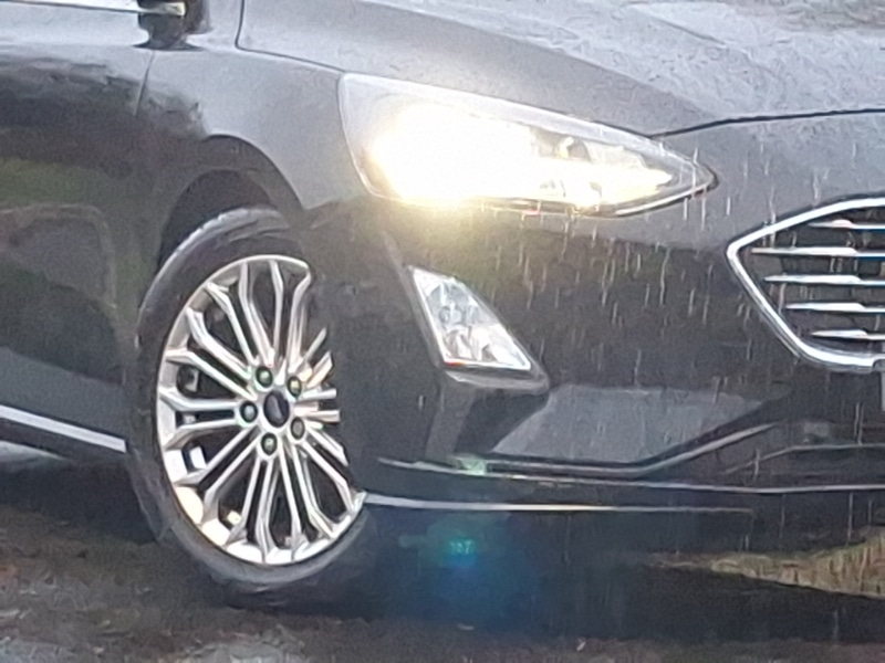 Used Ford Focus 2021 for sale - 76548800: Photo 9