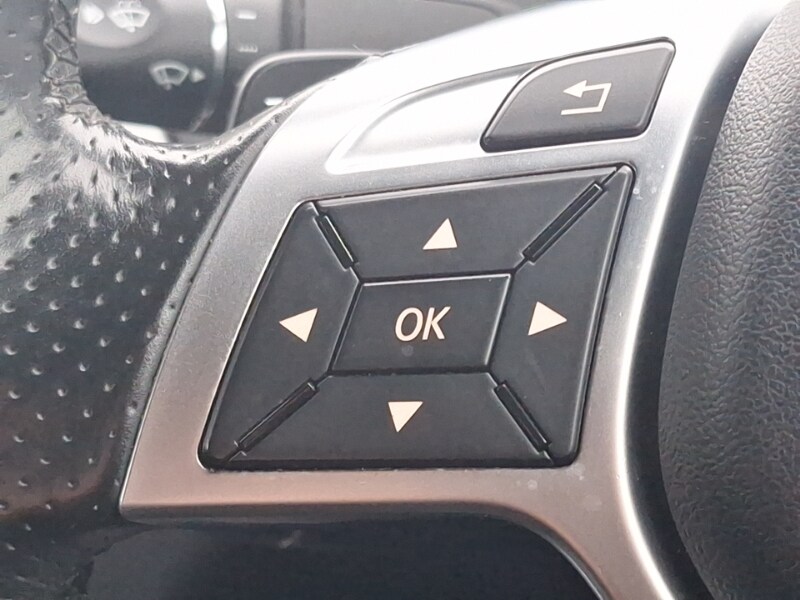 Used Mercedes-Benz C Class 2015 for sale - 77366079: Photo 18